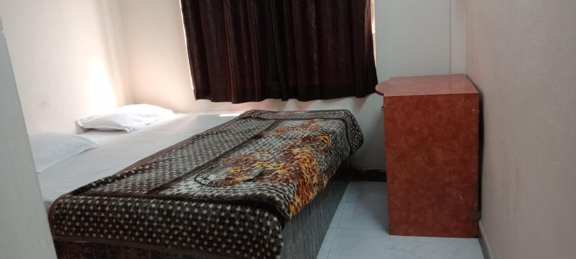 Shree Maya Home Stay Ujjain Exteriör bild